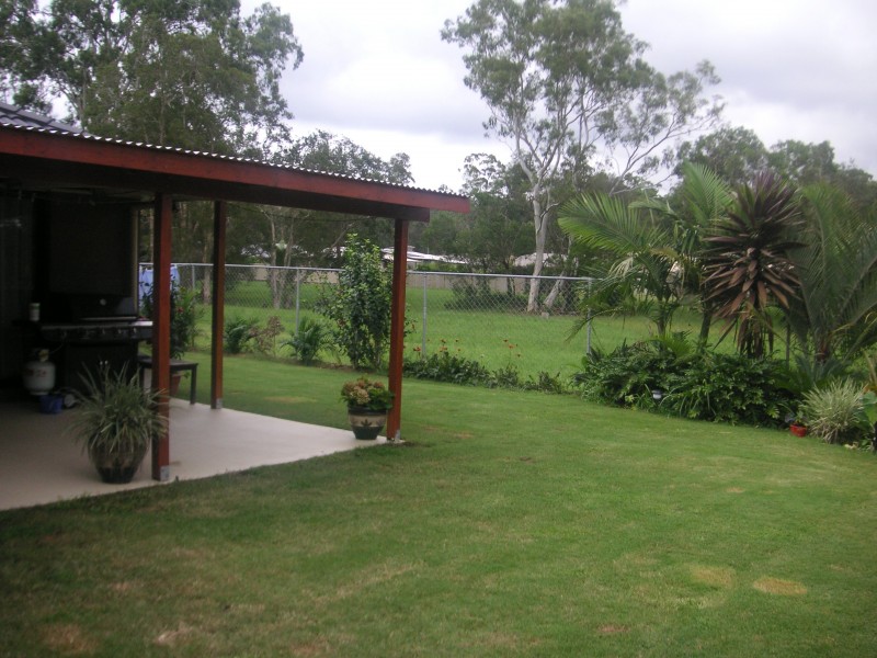 11 Winston Ct, Landsborough QLD 4550