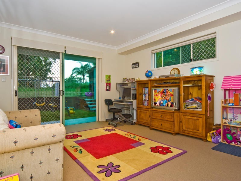 5 ELSA WILSON DR, Buderim QLD 4556