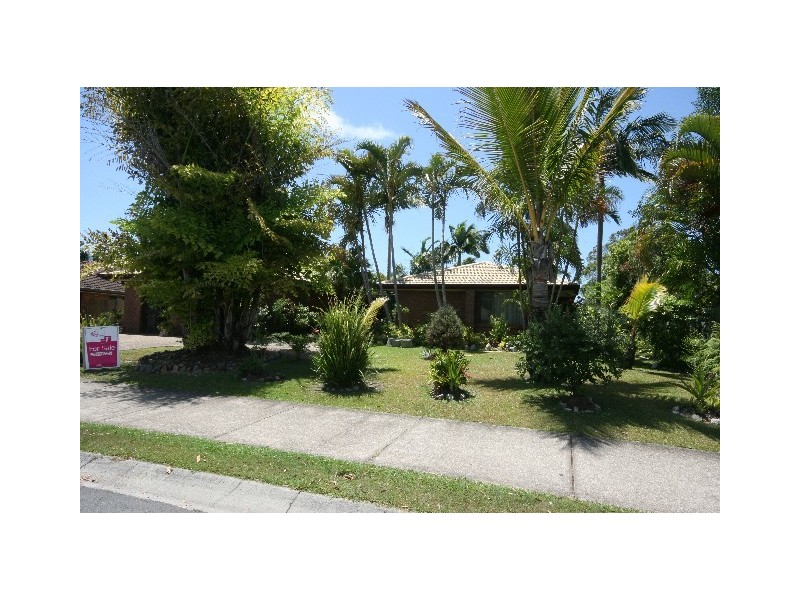 27 St Andrews Dr, Tewantin QLD 4565