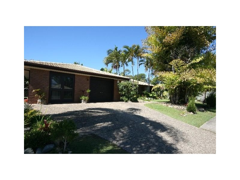 27 St Andrews Dr, Tewantin QLD 4565