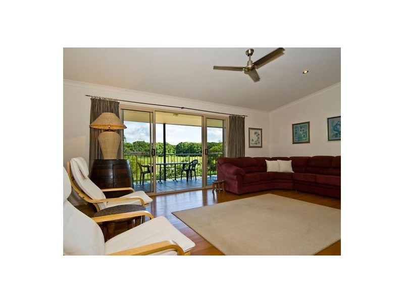 18 Paynter Park Dr, Woombye QLD 4559