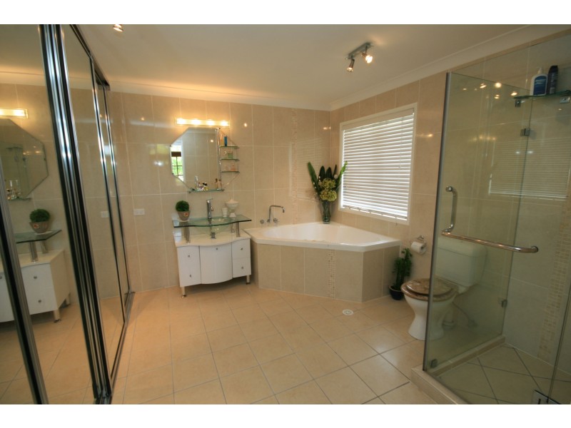47b Albany, Sippy Downs QLD 4556