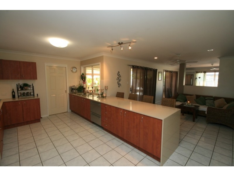 47b Albany, Sippy Downs QLD 4556