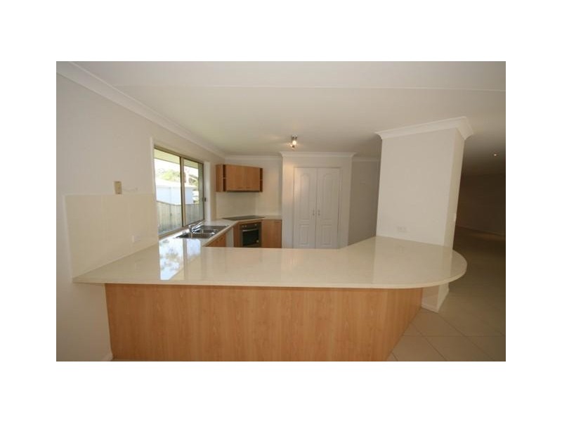 33 ATHERTON CLOSE , Buderim QLD 4556