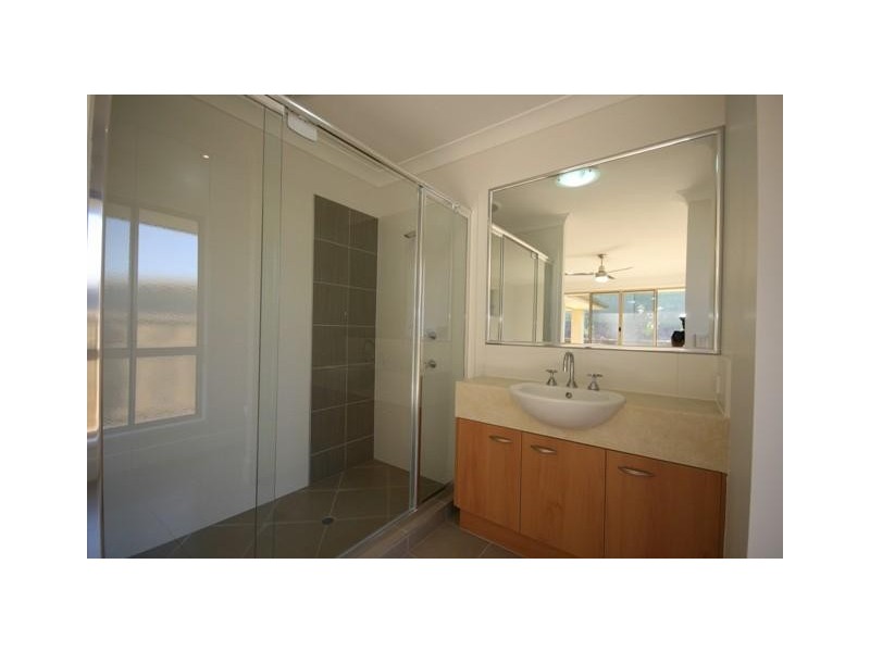 33 ATHERTON CLOSE , Buderim QLD 4556