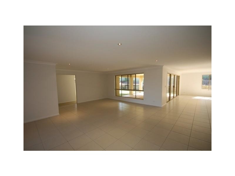 33 ATHERTON CLOSE , Buderim QLD 4556