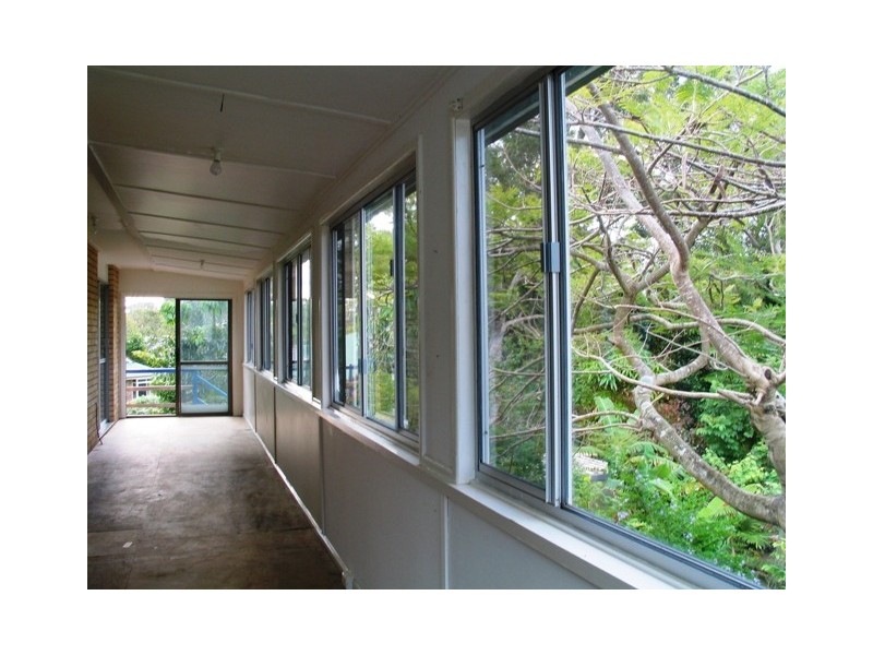 4 Jeffreys Ct, Caloundra QLD 4551