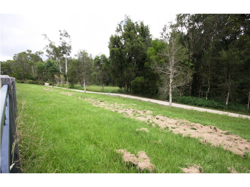 1 Bolwarra Pl, Meridan Plains QLD 4551