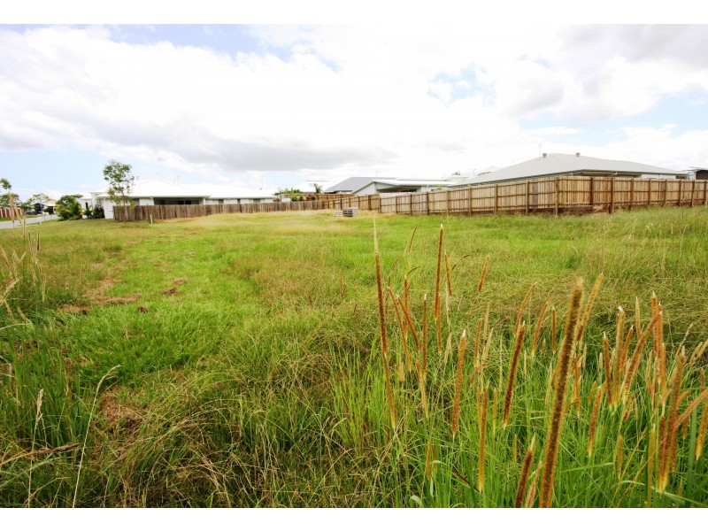 1 Bolwarra Pl, Meridan Plains QLD 4551