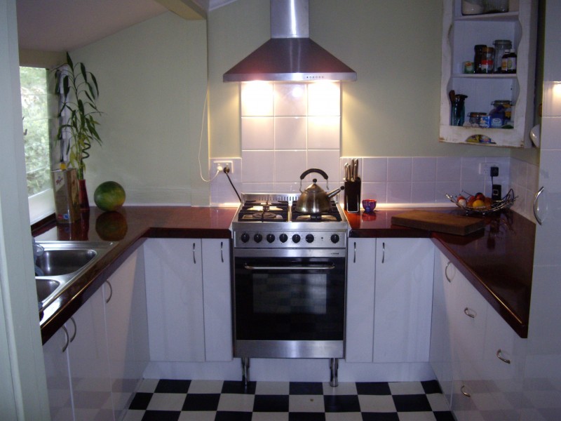 24 FAIRMEADOW RD, Nambour QLD 4560