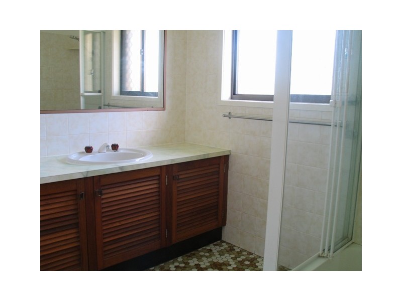 26 Wian St, Buderim QLD 4556