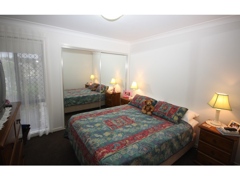 4  Cedarfield Cr, Sippy Downs QLD 4556