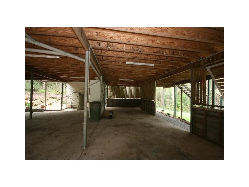 1 Gumleaf Cl, Doonan QLD 4562