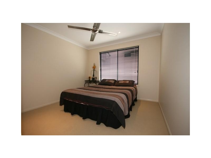 8 FAIRWAY PDE, Peregian Springs QLD 4573