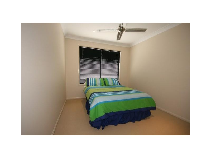 8 FAIRWAY PDE, Peregian Springs QLD 4573