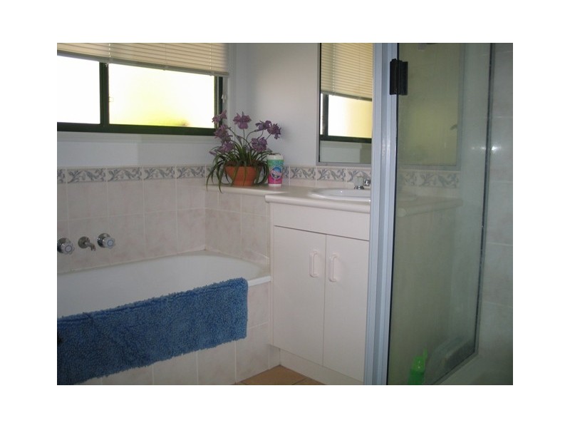 3 Balcombe Ct, Nambour QLD 4560