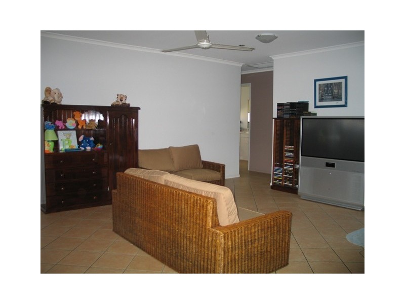 3 Balcombe Ct, Nambour QLD 4560