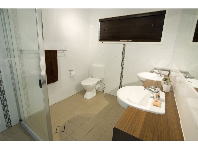 35 Rosella Street, Buddina QLD 4575