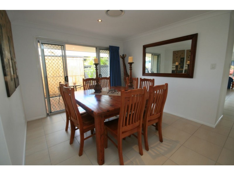 13 Springbrook Grove, Buderim QLD 4556