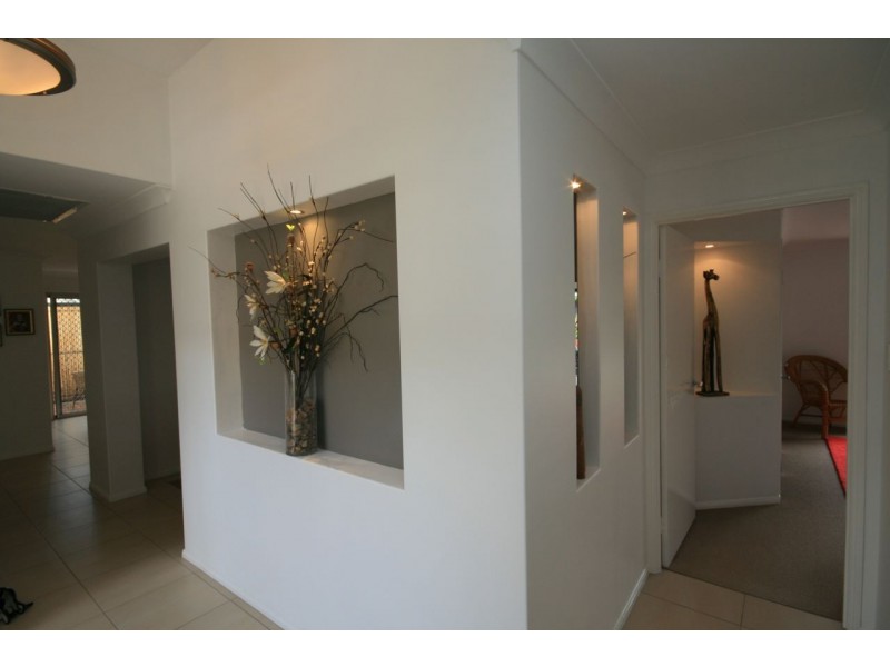 13 Springbrook Grove, Buderim QLD 4556
