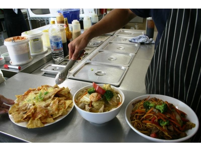 98-100 Alexandra Parade, Alexandra Headland QLD 4572