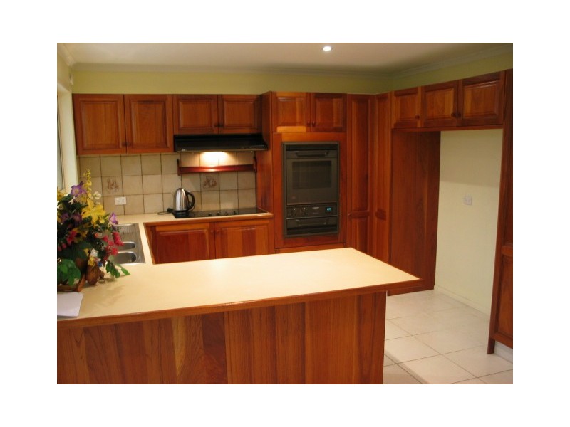 82 Kerenjon av, Buderim QLD 4556