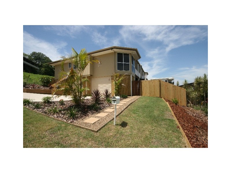 8 Wandaa Ct, Coolum Beach QLD 4573