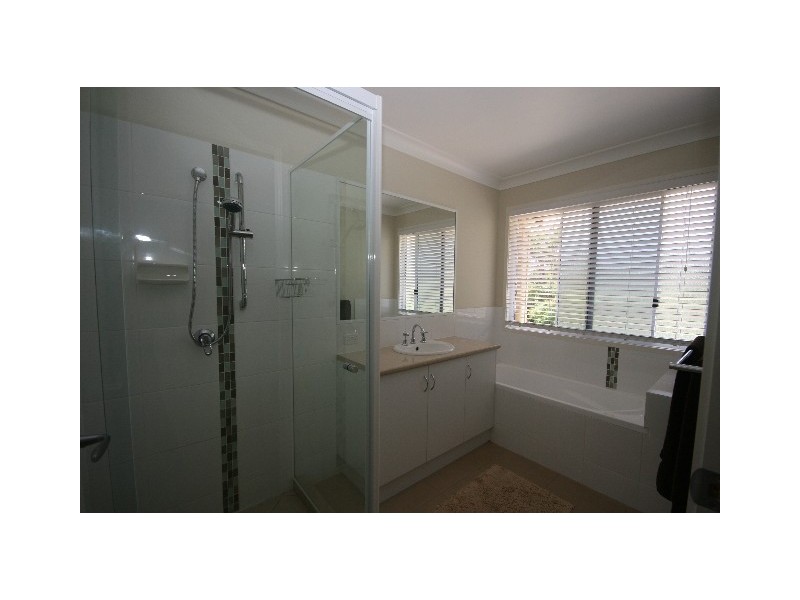 8 Wandaa Ct, Coolum Beach QLD 4573