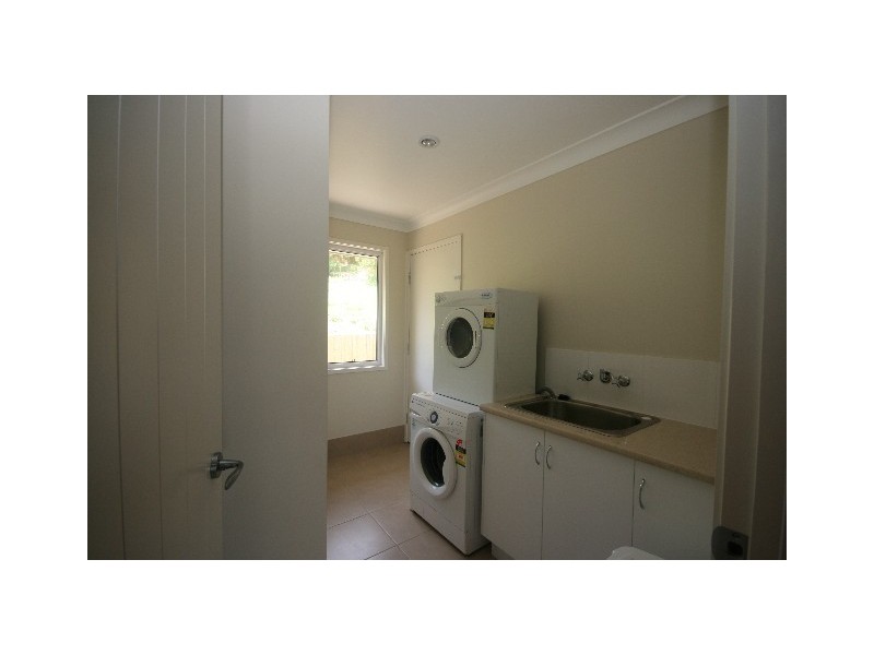 8 Wandaa Ct, Coolum Beach QLD 4573