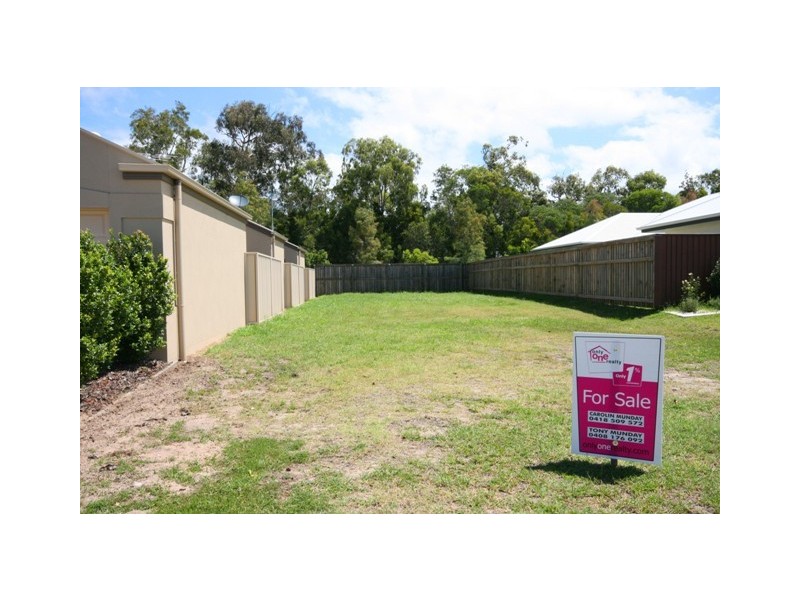 14 JERSEY PLACE, Kawana Island QLD 4575