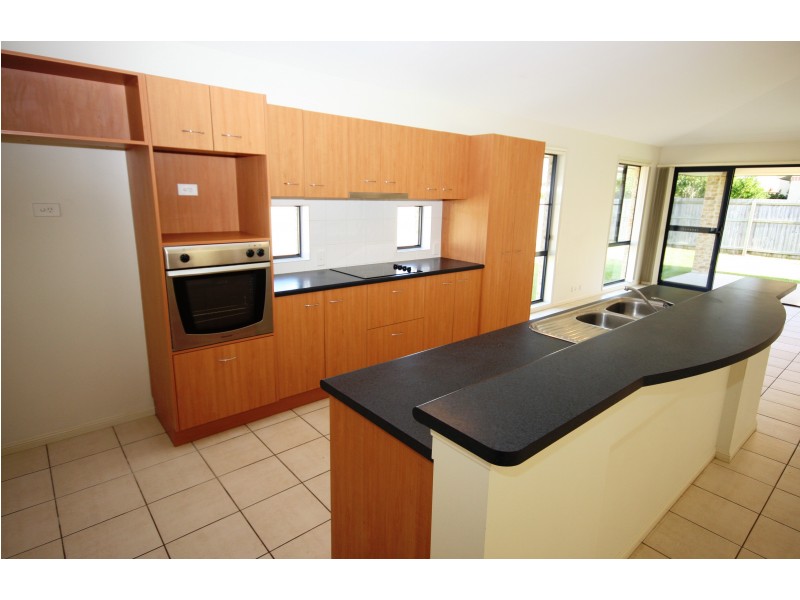 119 Albany St, Sippy Downs QLD 4556