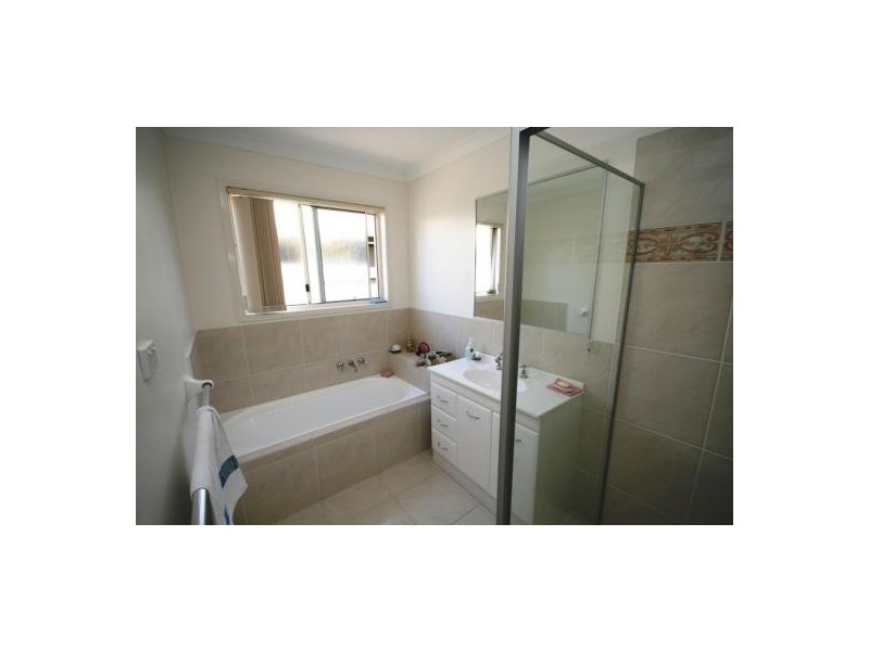 5 Crawford Street, Sippy Downs QLD 4556