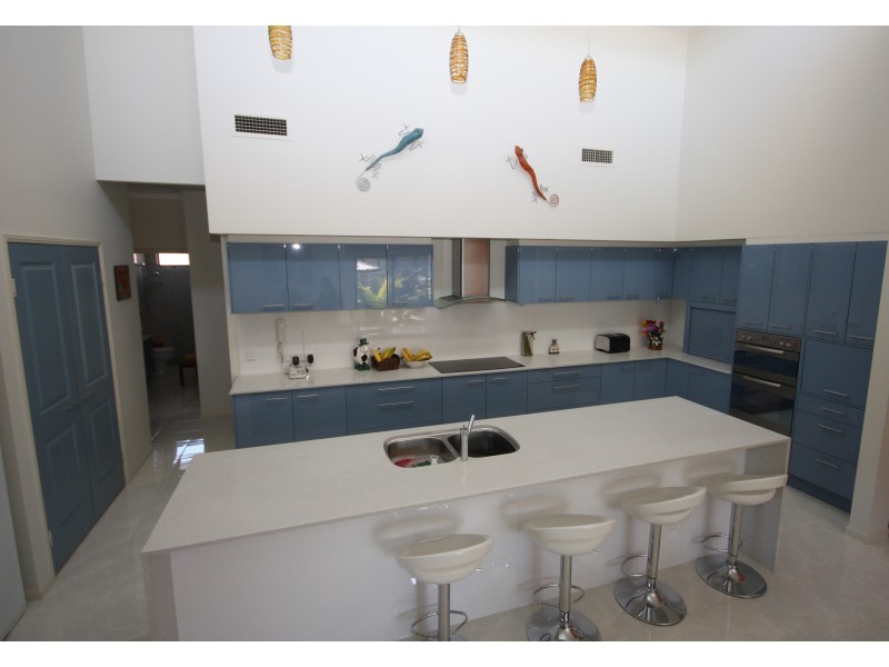 4 Cathu Ct, Buderim QLD 4556