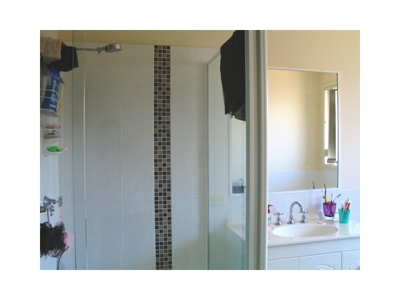 24 Huntley Pl, Caloundra QLD 4551