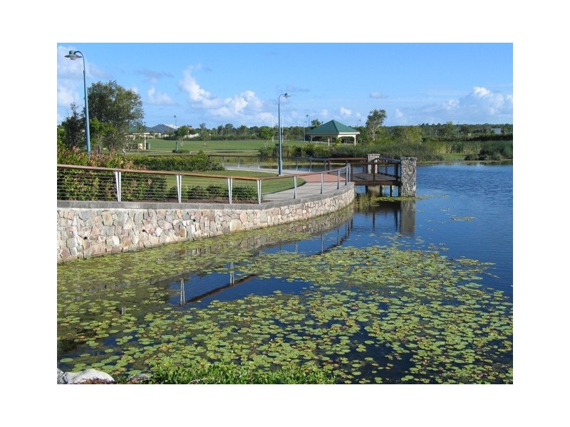 24 Huntley Pl, Caloundra QLD 4551