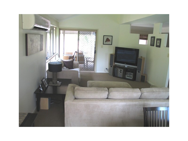 2 Boston Ct, Sippy Downs QLD 4556