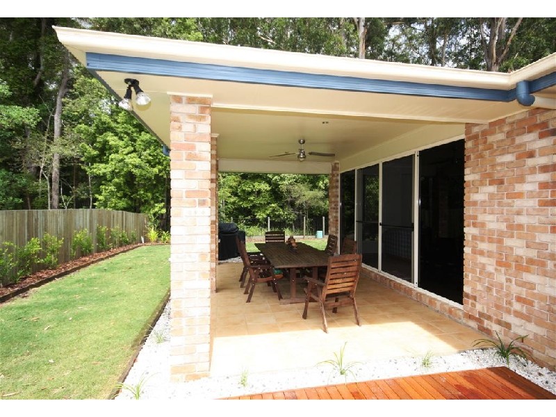 7 Yellow Cedar Place, Palmwoods QLD 4555