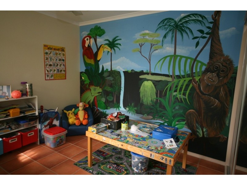 6 Honeysuckle Drive, Bokarina QLD 4575