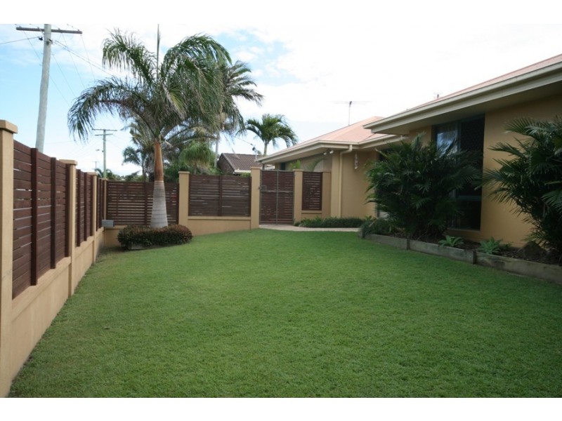 6 Honeysuckle Drive, Bokarina QLD 4575