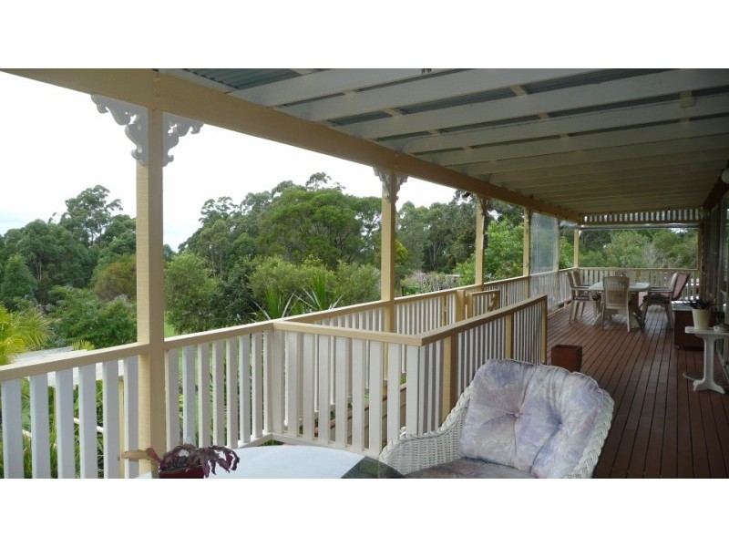 11 Ocean View Rd, Mount Mellum QLD 4550