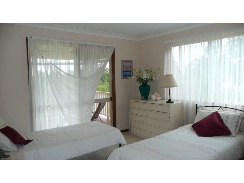 11 Ocean View Rd, Mount Mellum QLD 4550