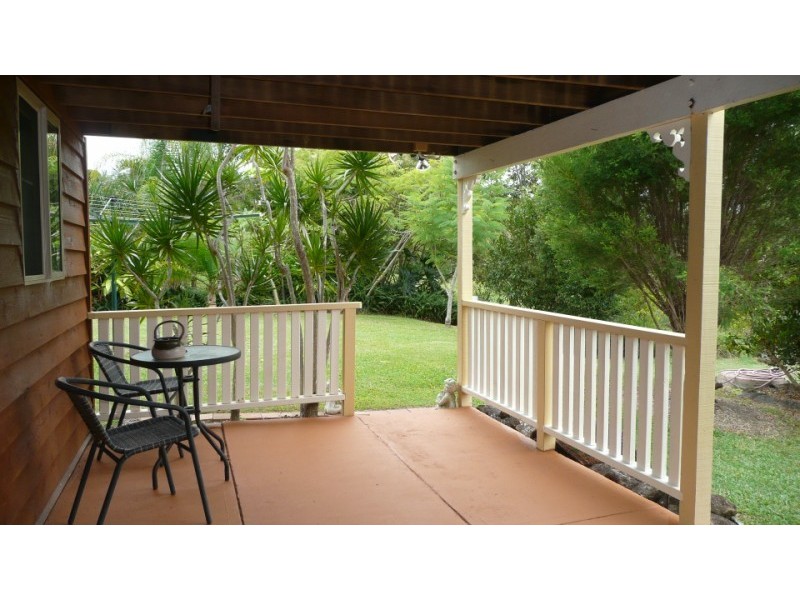 11 Ocean View Rd, Mount Mellum QLD 4550