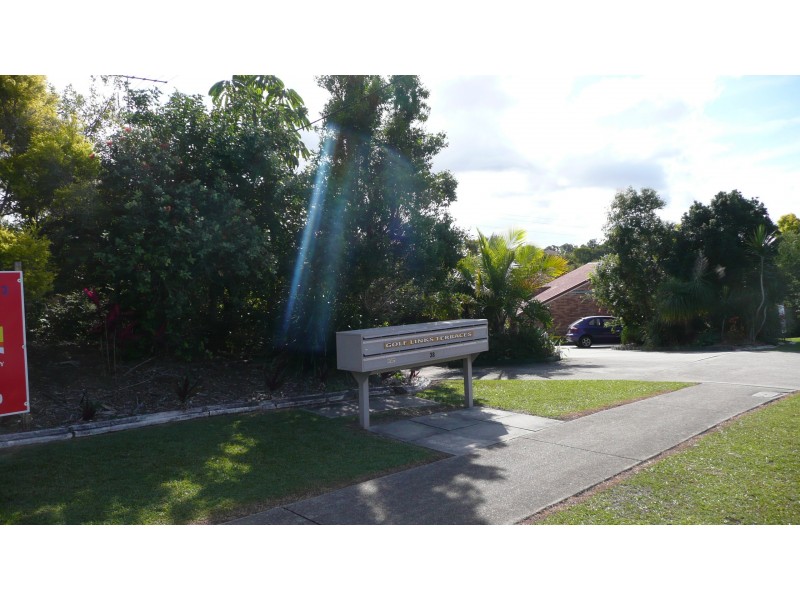 6/38 Milbong St, Caloundra QLD 4551