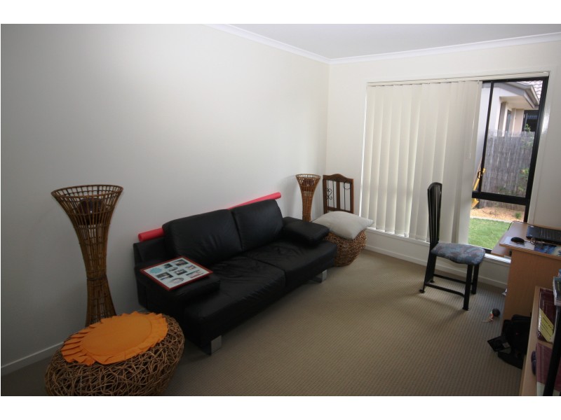 11  Ellington St, Sippy Downs QLD 4556