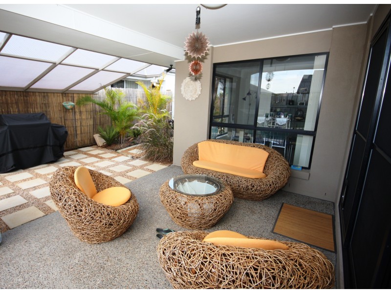 11  Ellington St, Sippy Downs QLD 4556