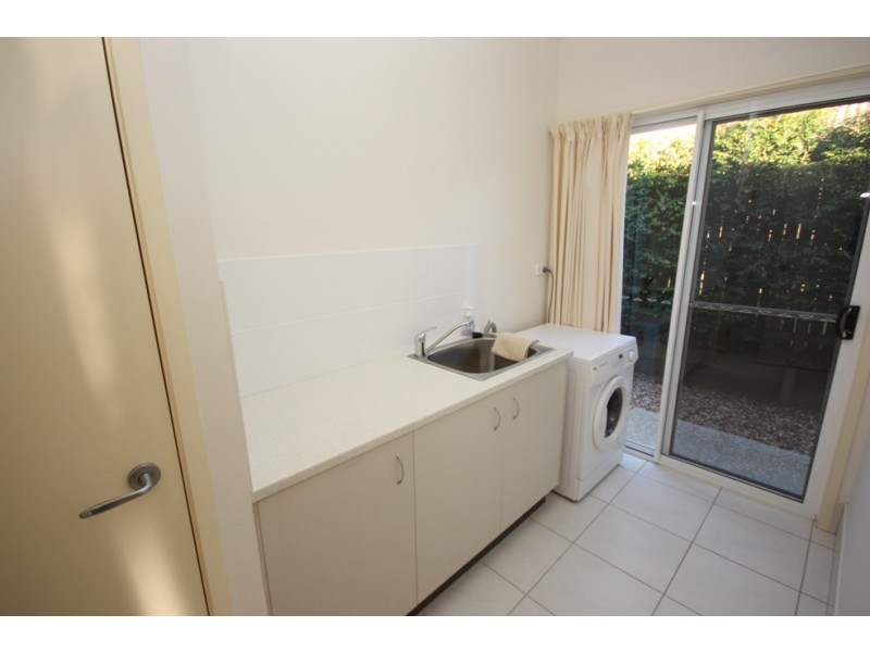 8 Rimmel Place, Palmwoods QLD 4555