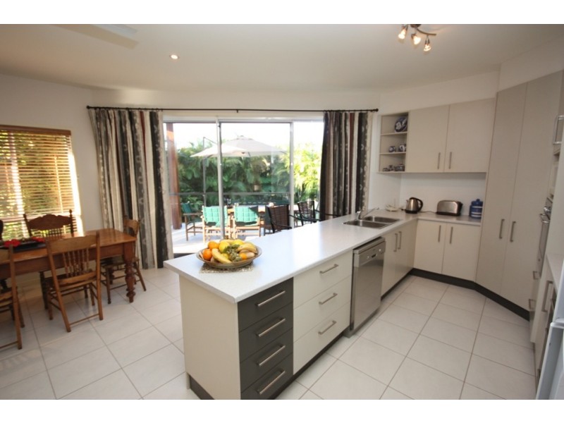 8 Rimmel Place, Palmwoods QLD 4555