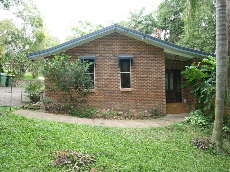 5 MERVAL  CRT, Buderim QLD 4556