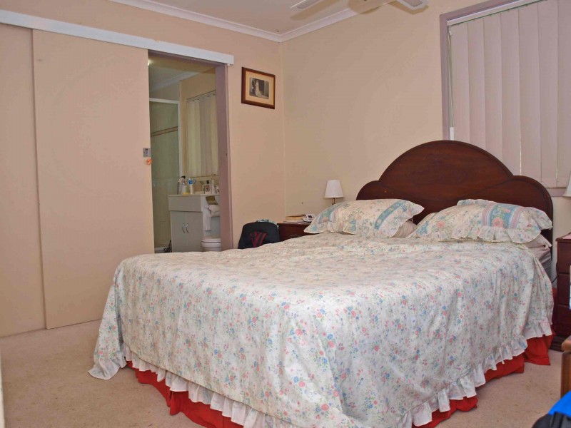 5 MERVAL  CRT, Buderim QLD 4556