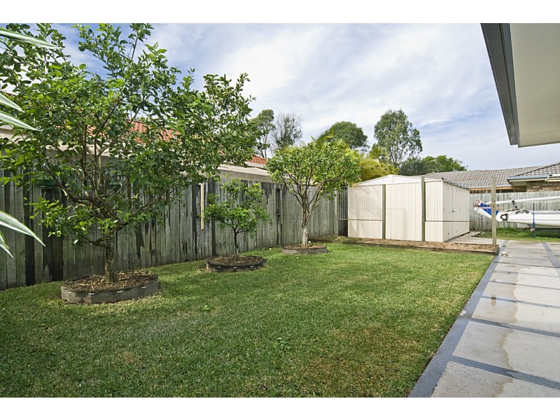 8 Berrigan Place, Mountain Creek QLD 4557